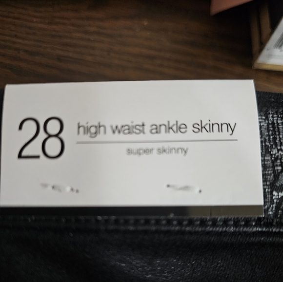 7 For All Mankind High Waist Ankle Skinny Denim Jeans NWT - Picture 5 of 9